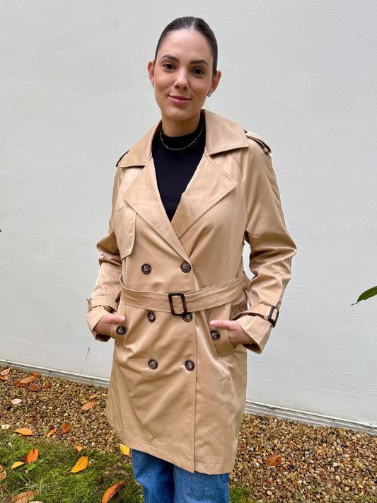 Trench Melanie