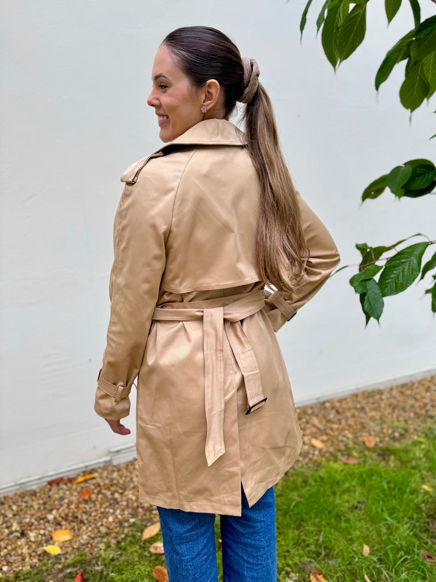Trench Melanie