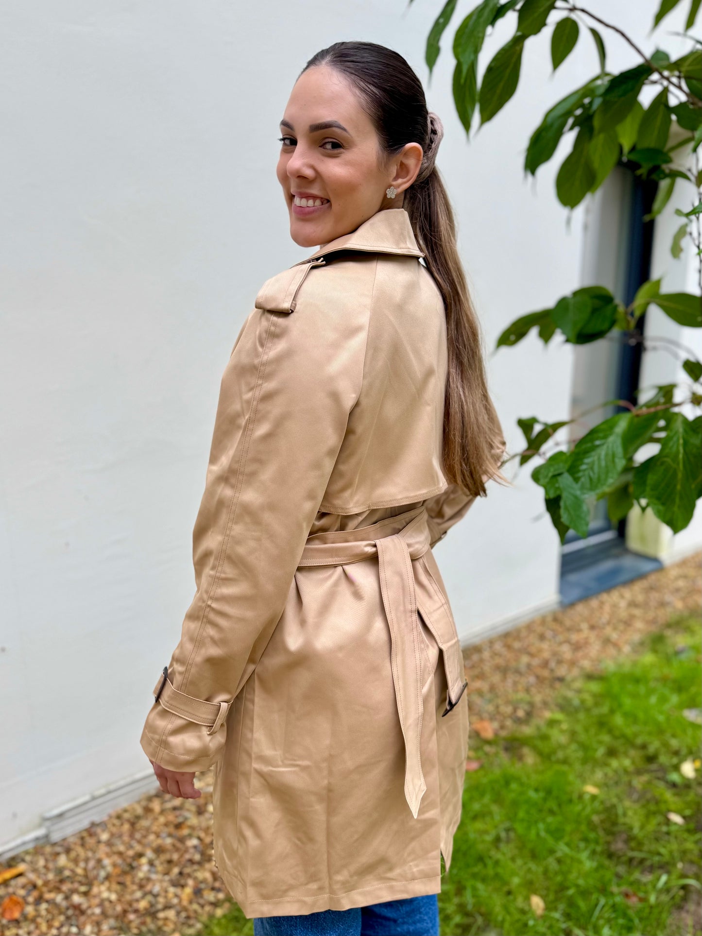 Trench Melanie
