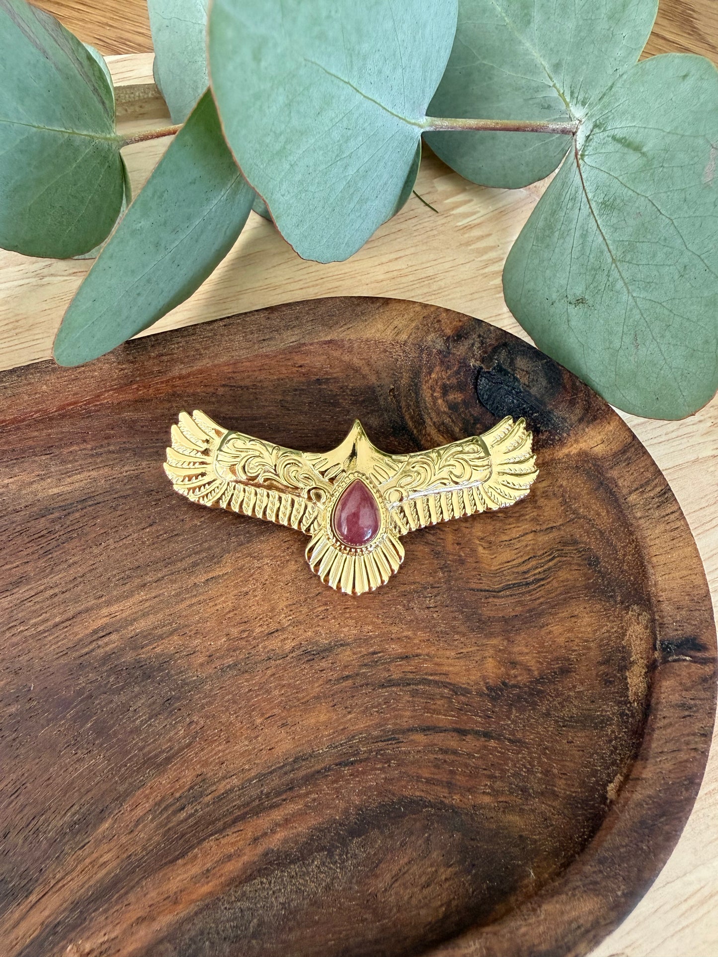 Broche Divine